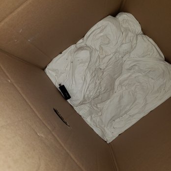Clutter Storage - Rat poop in my kids comforter. Why?! I'm pretty sure I didn't sleep with rats prior to you guys packing this...This is not right - Self Storage Near Me