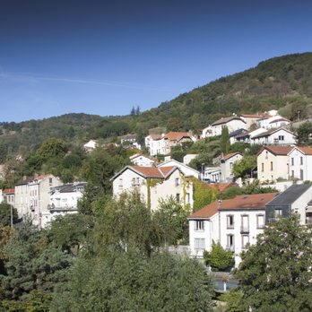 Le Chatel - Venez découvrir le puy de Dôme à seulement 10km de chez nous ! - Hotels Near Me - Royat, 63