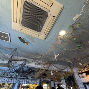 Barbara's Fishtrap - Restaurant decor - Seafood Near Me - Half Moon Bay, California Barbara's Fishtrap - Restaurant decor - Seafood Near Me - Half Moon Bay, California