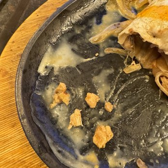 Queso's - Noblesville - Very tiny bits of chicken in the Burrito Fajita ... few and far between - Mexican Near Me - Noblesville, Indiana Queso's - Noblesville - Very tiny bits of chicken in the Burrito Fajita ... few and far between - Mexican Near Me - Noblesville, Indiana