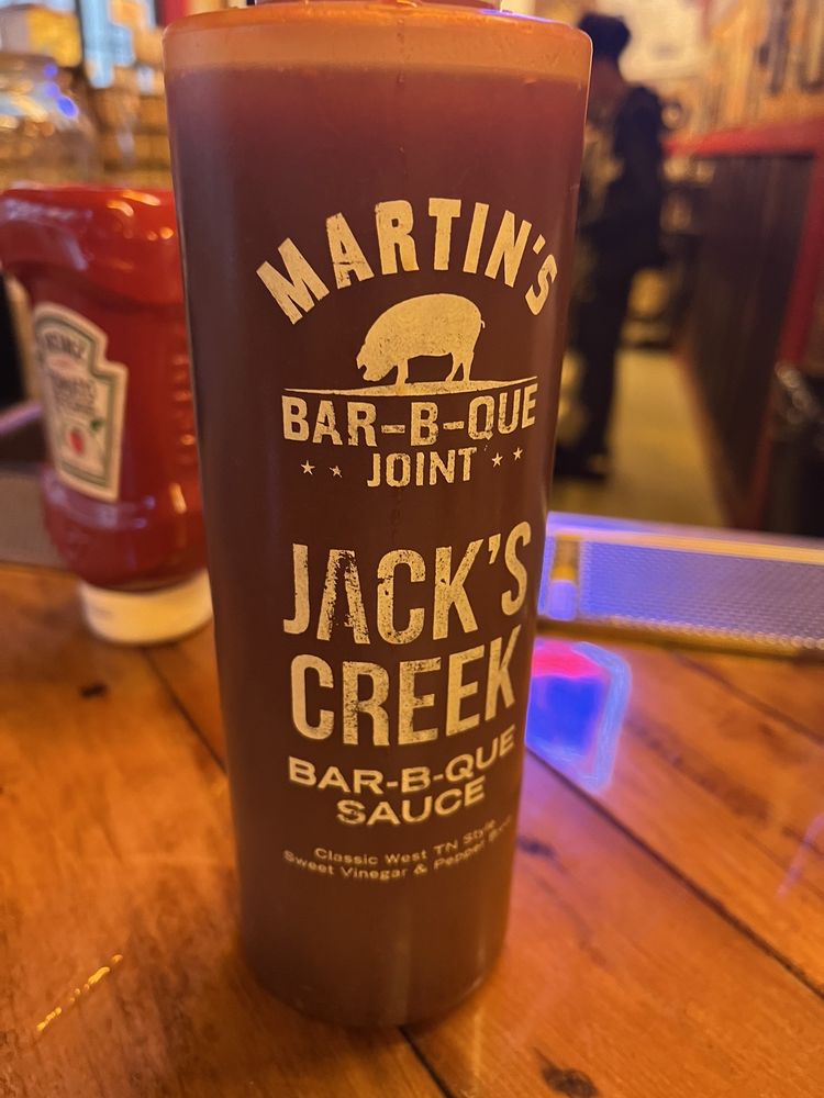 Martin's Bar-B-Que Joint