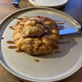 Leña Brava - Wood-Oven Tart (Whole) - Seafood Near Me - Chicago, Illinois