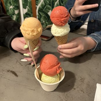 Garden Creamery - Genmaicha, salty kaya, black sesame, matcha toffee - Ice Cream & Frozen Yogurt Near Me - San Francisco, California Garden Creamery - Genmaicha, salty kaya, black sesame, matcha toffee - Ice Cream & Frozen Yogurt Near Me - San Francisco, California