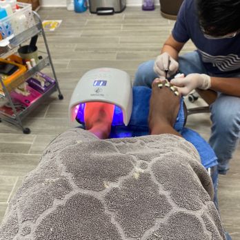 Nail 1st - Nail Salons Near Me - Durham, North Carolina