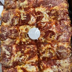 Happy's Pizza
