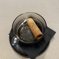Kutlet - Sesame ice cream