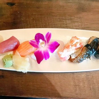 Otoro - Assorted nigiri (from left to right) - scallops and caviar, maguro, sake, hamachi, king kani, unagi, ikura, uni - Sushi Bars Near Me - Plantation, Florida Otoro - Assorted nigiri (from left to right) - scallops and caviar, maguro, sake, hamachi, king kani, unagi, ikura, uni - Sushi Bars Near Me - Plantation, Florida