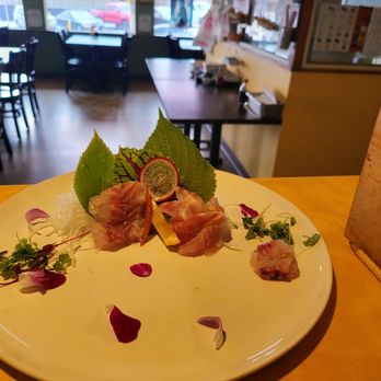 Sushi 21 - Sashimi - Sushi Bars Near Me - San Pedro, California