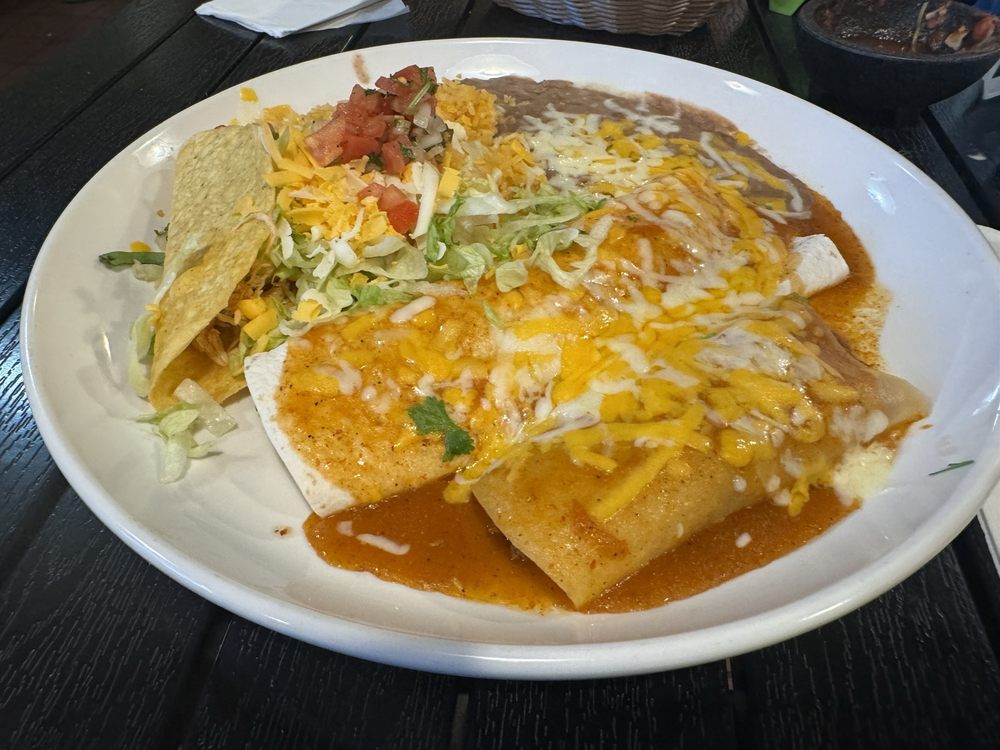 Amor and Tacos
