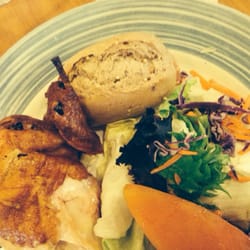 Swiss Chalet Rotisserie & Grill - 1/4 chicken white meat & salad