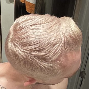 Raw Hair Studio - She crushed the color and cut!! - Hair Salons Near Me - San Antonio, Texas Raw Hair Studio - She crushed the color and cut!! - Hair Salons Near Me - San Antonio, Texas
