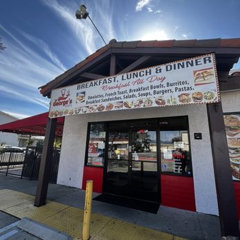 George's Cafe - Signage - Breakfast & Brunch Near Me - West Covina, California