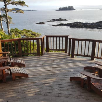 Middle Beach Lodge - deck - Hotels Near Me - Tofino, British Columbia