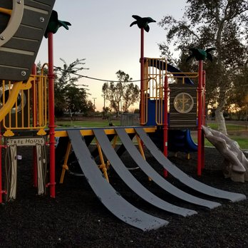Gladstone Park - Parks Near Me - Glendora, California Gladstone Park - Parks Near Me - Glendora, California