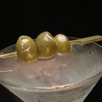 Houston's Restaurant - Dirty martini goat cheese olives yassss - American Near Me - Pompano Beach, Florida Houston's Restaurant - Dirty martini goat cheese olives yassss - American Near Me - Pompano Beach, Florida