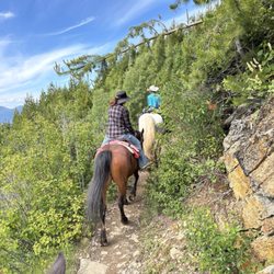 A beautiful view of Mugshot and Stormy on Apgar Lookout trail.