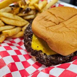 Uptown Cheesesteak Company - BROAD ST Smash Burger