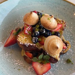French Toast Trifle...Drool. French Toast Trifle...Drool.