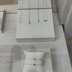 gorjana - White gold collection