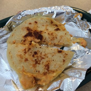 Pupuseria Katarina - Pollo sliced in half to split with my homie! - Salvadoran Near Me - Cleveland, Ohio Pupuseria Katarina - Pollo sliced in half to split with my homie! - Salvadoran Near Me - Cleveland, Ohio