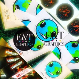 A display of our stickers, flyers, & badges printed out for the 2017 LA Marathon by E&T Graphics. They turned out great! A display of our stickers, flyers, & badges printed out for the 2017 LA Marathon by E&T Graphics. They turned out great!