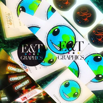 E&T Graphics - A display of our stickers, flyers, & badges printed out for the 2017 LA Marathon by E&T Graphics. They turned out great! - Printing Services Near Me - Los Angeles, California E&T Graphics - A display of our stickers, flyers, & badges printed out for the 2017 LA Marathon by E&T Graphics. They turned out great! - Printing Services Near Me - Los Angeles, California