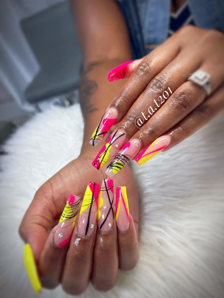 GOLDEN NAILS AND SPA - Updated July 2026 - 262 Photos & 11 Reviews ...
