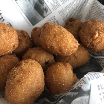 Mike's Bar & Crab House - Seafood Near Me - Riva, Maryland