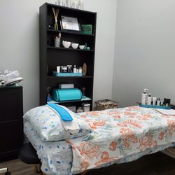 Salon Vivacious