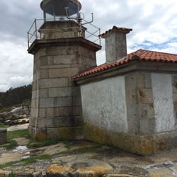 Faro Punta Cabalo