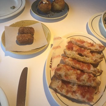 Martinez - Croquette ham oxtail and tomato bread - Seafood Near Me - Barcelona, B
