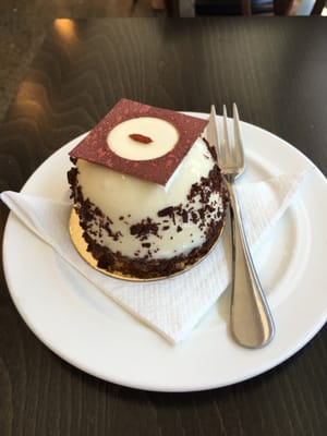 VANIYÉ Patisserie - Parnell by null