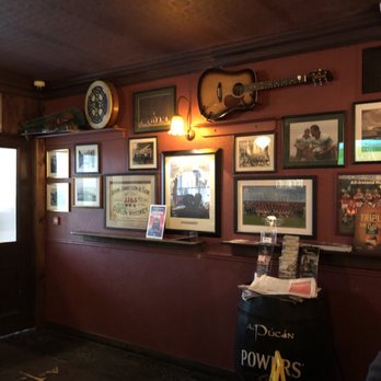 An Pucan - Decor - Irish Near Me - Galway, G