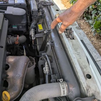Chief Mobile Mechanic - Ali said this radiator should have been replaced a very long time ago. - Auto Repair Near Me Chief Mobile Mechanic - Ali said this radiator should have been replaced a very long time ago. - Auto Repair Near Me