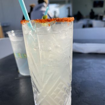 Pineapples - Bars Near Me - Melbourne, Florida