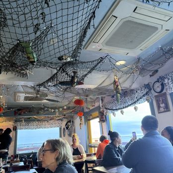 Barbara's Fishtrap - Seafood Near Me - Half Moon Bay, California Barbara's Fishtrap - Seafood Near Me - Half Moon Bay, California