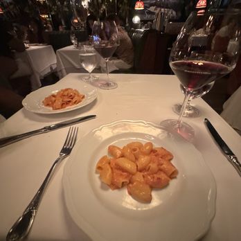 Carbone - New American Near Me - Miami Beach, Florida Carbone - New American Near Me - Miami Beach, Florida