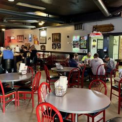 Easton Pub and Grub - Dining room - it's definitely a bar
