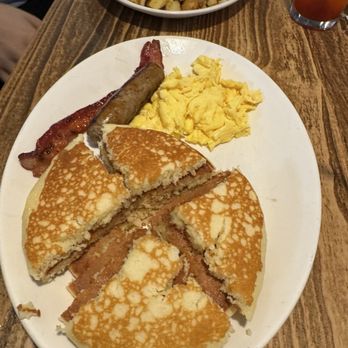 Brookfields Restaurant Rancho Cordova - Classic Homemade Buttermilk Pancakes - American Near Me - Rancho Cordova, California Brookfields Restaurant Rancho Cordova - Classic Homemade Buttermilk Pancakes - American Near Me - Rancho Cordova, California
