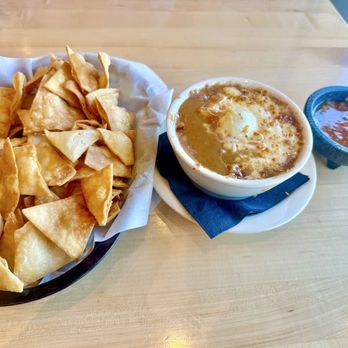 Casa Flores - Flour tortilla chips, bean, cheese and gravy dip and house salsa - Mexican Near Me - Sacramento, California