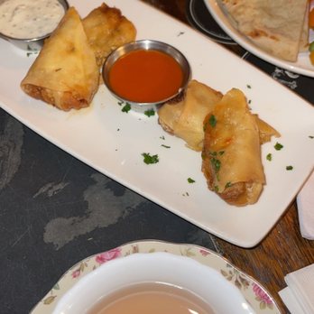 Tanner Smiths - Buffalo Chicken Spring Rolls - Cocktail Bars Near Me - New York, New York