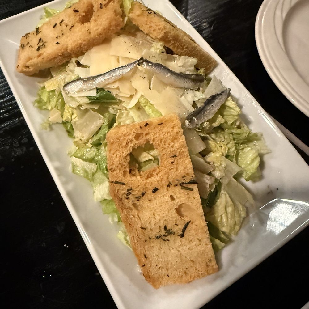 Bayzo's Pub - Pubs Near Me - Brewster, Massachusetts
