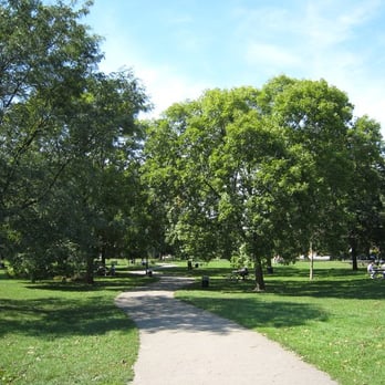 Schiller Park - Paved paths weave through the shade trees. - Parks Near Me - Columbus, Ohio Schiller Park - Paved paths weave through the shade trees. - Parks Near Me - Columbus, Ohio