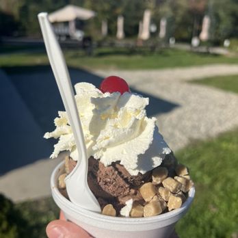 Rich Farm Ice Cream - Ice Cream & Frozen Yogurt Near Me - Middlefield, Connecticut Rich Farm Ice Cream - Ice Cream & Frozen Yogurt Near Me - Middlefield, Connecticut