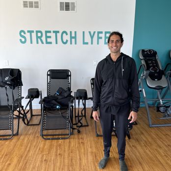 Stretch Lyfe - Amir (one of the owners)  thankful for him! - Health & Medical Near Me - Manhattan Beach, California