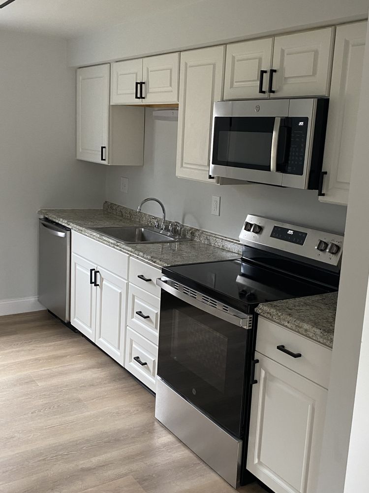 Slide of Graves Contracting & Property Maintenance Services