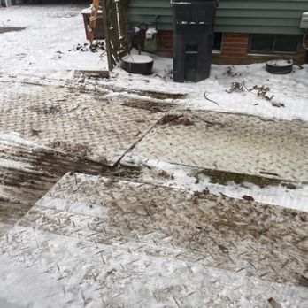 Dennis Tree Service - Additional lawn damage - Tree Services Near Me - Elyria, Ohio Dennis Tree Service - Additional lawn damage - Tree Services Near Me - Elyria, Ohio