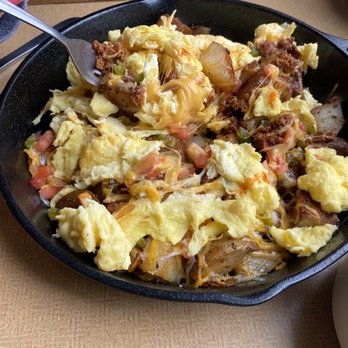 Colonial Cafe - Naperville - Mexican skillet - Ice Cream & Frozen Yogurt Near Me - Naperville, Illinois Colonial Cafe - Naperville - Mexican skillet - Ice Cream & Frozen Yogurt Near Me - Naperville, Illinois