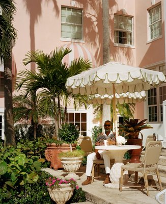 Pink Paradise Café by null