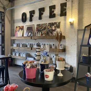 Winans Coffee & Chocolate - Their custom, delicious blends are available to take home! - Chocolatiers & Shops Near Me - Springfield, Ohio